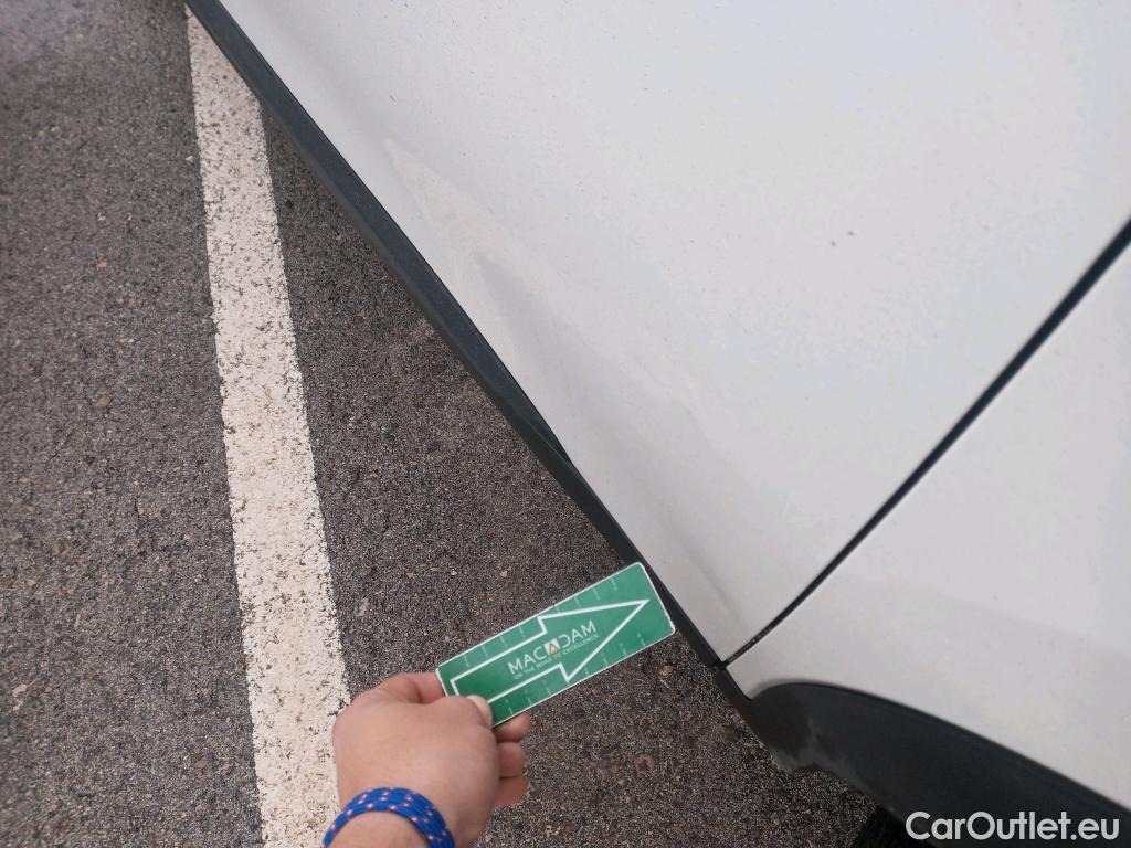  Peugeot  2008  Active Pack 1.5 HDi 110CV MT6 E6d #1