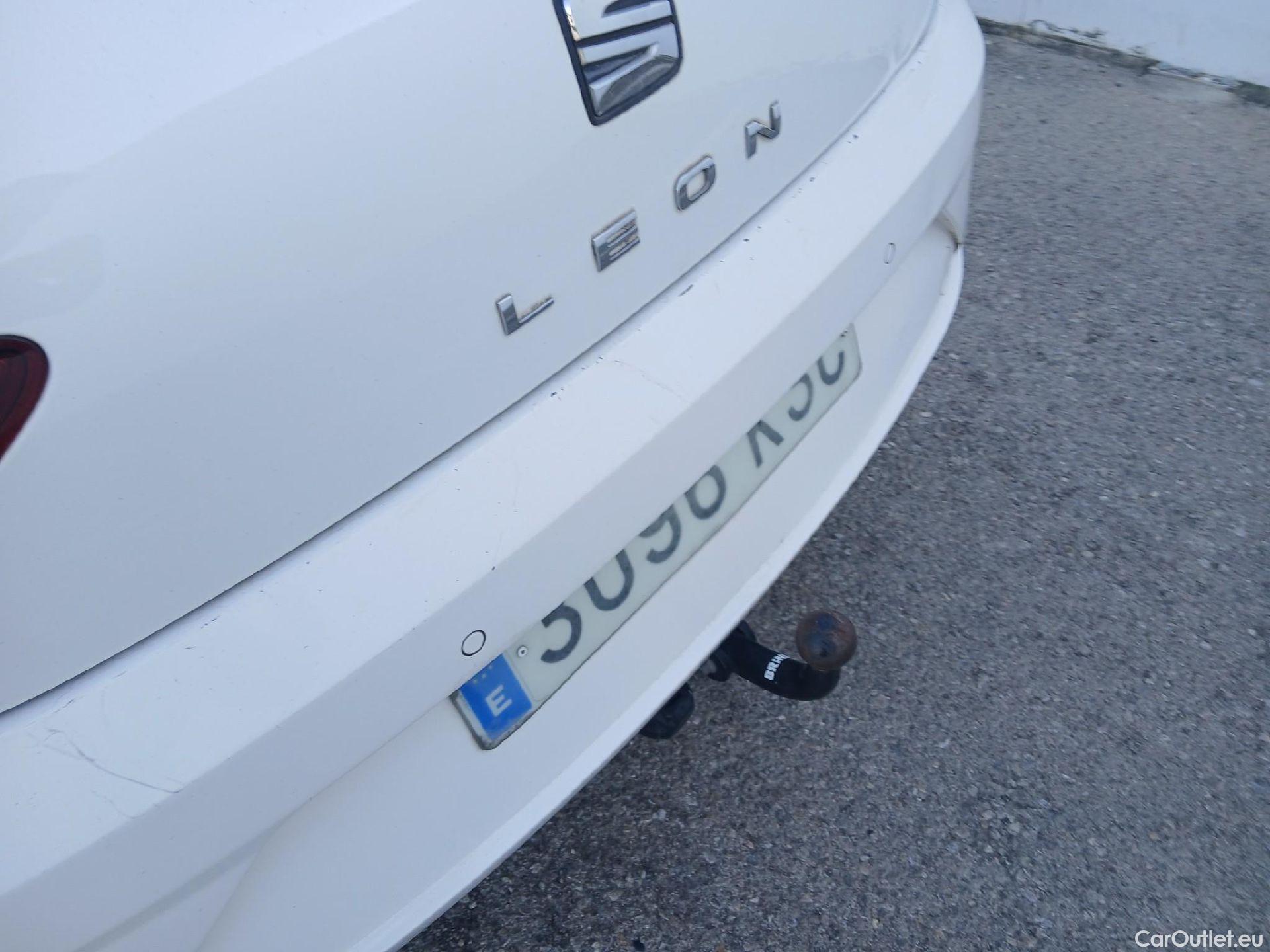  Seat  Leon SEAT León / 2016 / 5P / berlina con portón 1.5 TSI 95kW (130CV) St&Sp Style Visio Edition #7