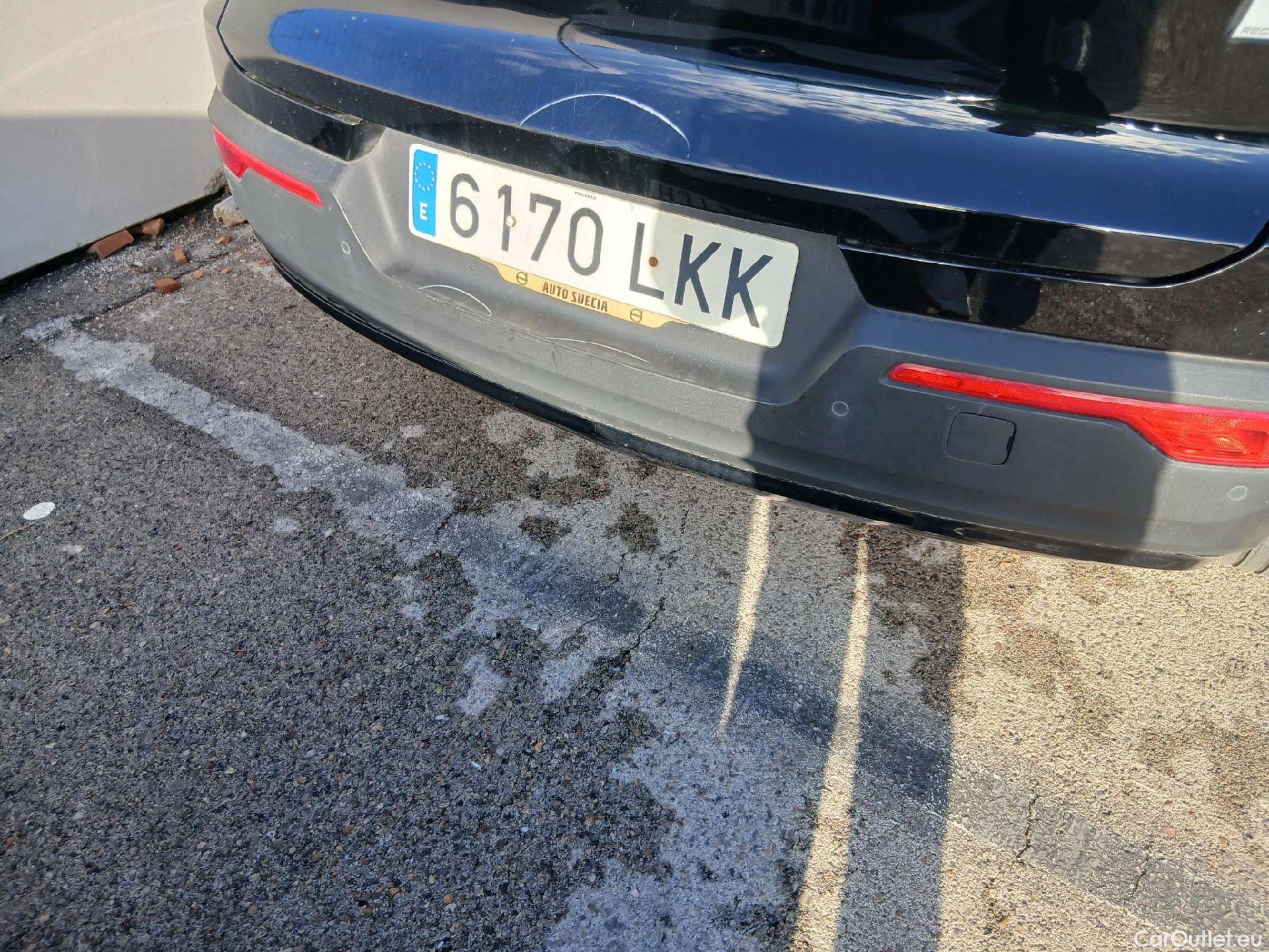  Volvo  XC 40 VOLVO XC40 / 2017 / 5P / todoterreno 1.5 T5 Twin Recharge Inscription Ex Auto #36