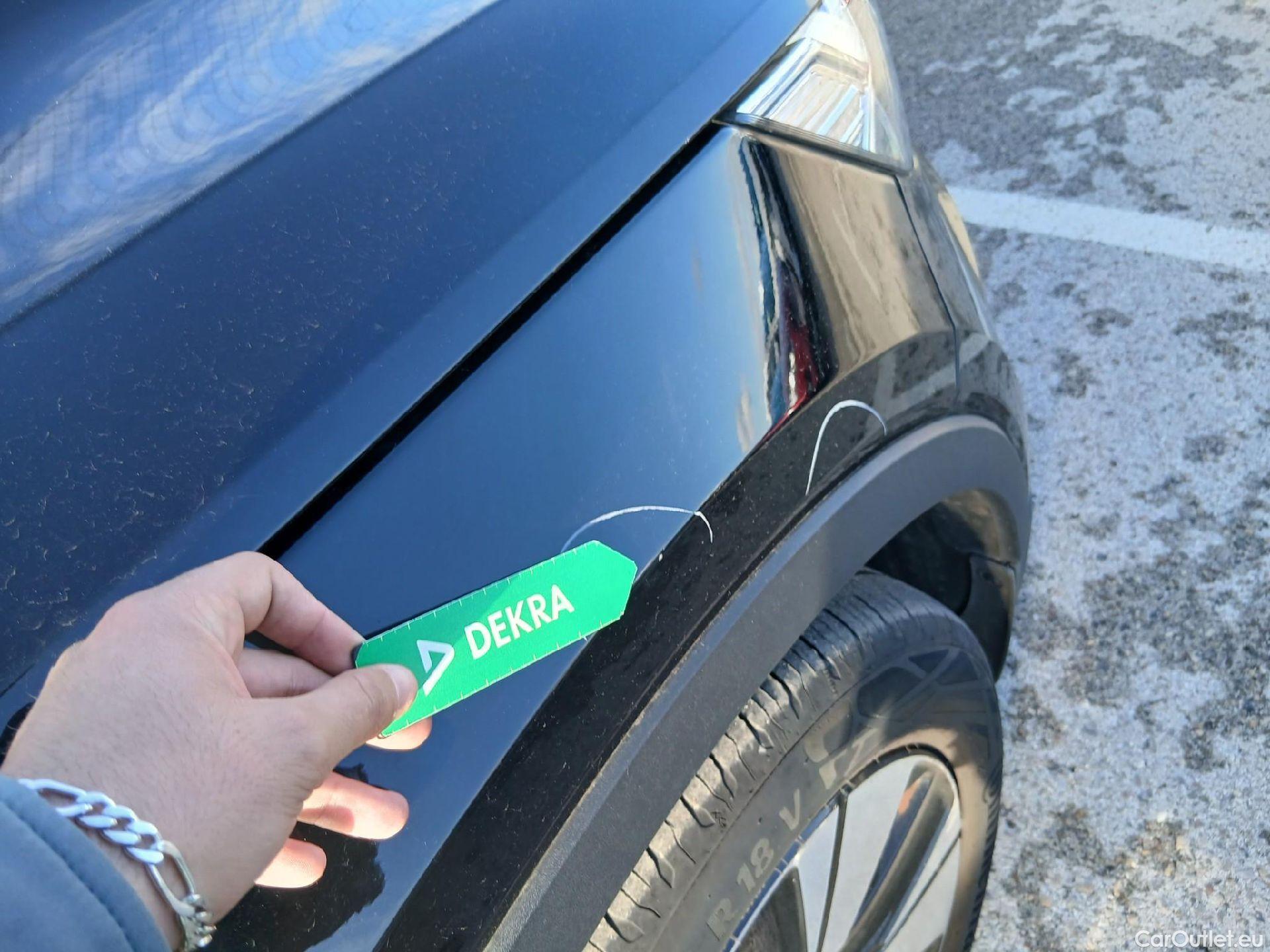  Volvo  XC 40 VOLVO XC40 / 2017 / 5P / todoterreno 1.5 T5 Twin Recharge Inscription Ex Auto #33