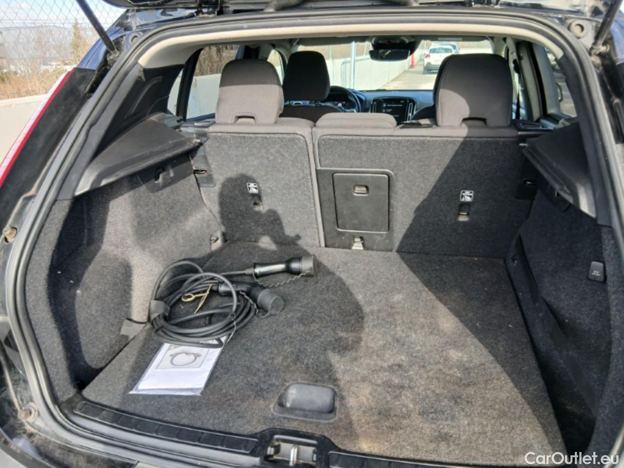  Volvo  XC 40 VOLVO XC40 / 2017 / 5P / todoterreno 1.5 T5 Twin Recharge Inscription Ex Auto #19