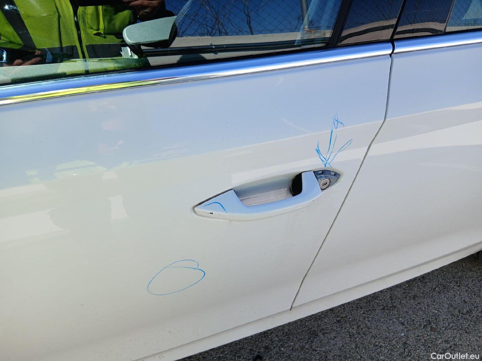  Skoda  Octavia SKODA  / 2020 / 5P / berlina con portón 2.0 TDI 85kW (115 CV) Manual Ambition #17