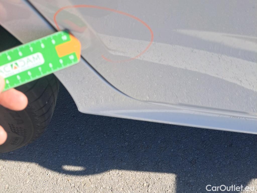  Skoda  KAMIQ SKODA  1.0 TSI 81kW (110CV) DSG Ambition #13