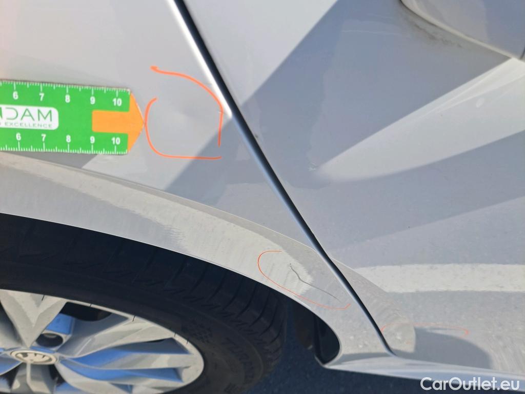  Skoda  KAMIQ SKODA  1.0 TSI 81kW (110CV) DSG Ambition #8