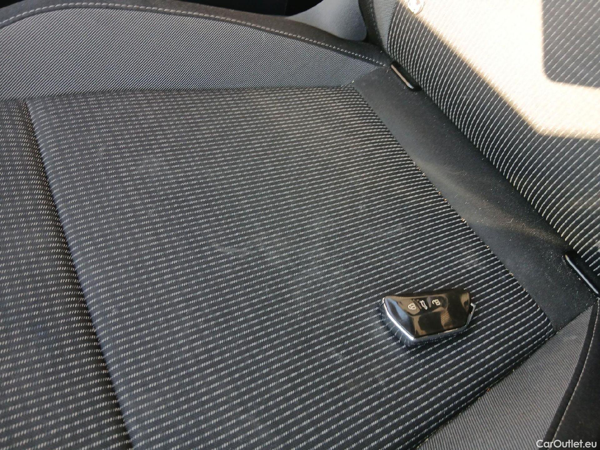  Skoda  Octavia SKODA  / 2020 / 5P / berlina con portón 2.0 TDI 85kW (115 CV) Manual Ambition #1