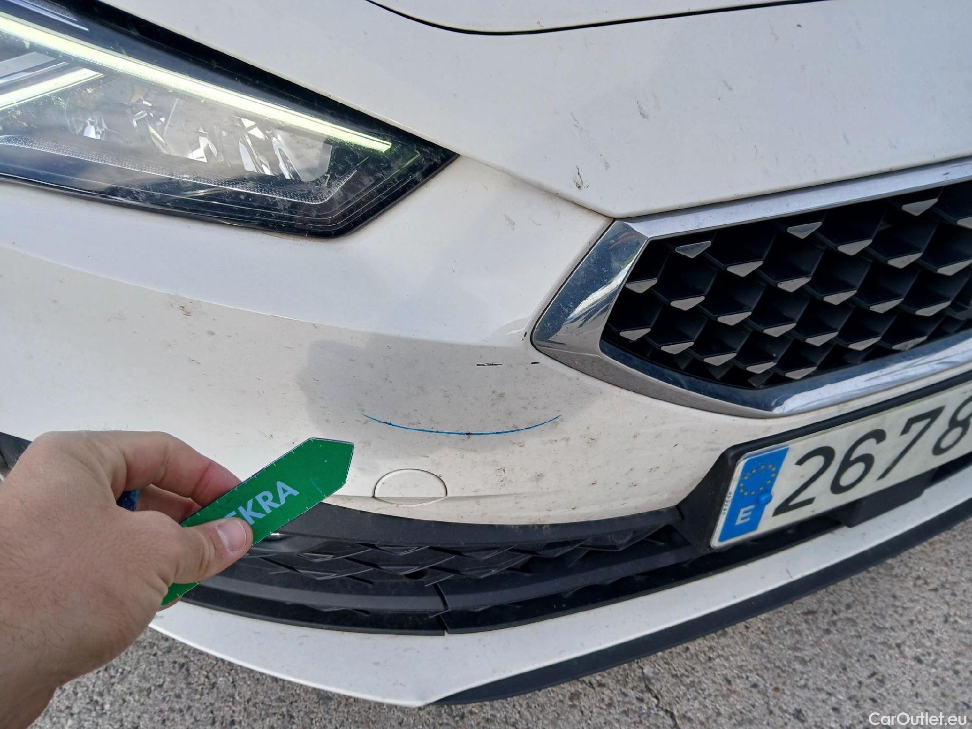  Seat  Leon SEAT Nuevo León / 2020 / 5P / familiar SP 1.4 e-Hybrid DSG S&S Xcellence Go L #4