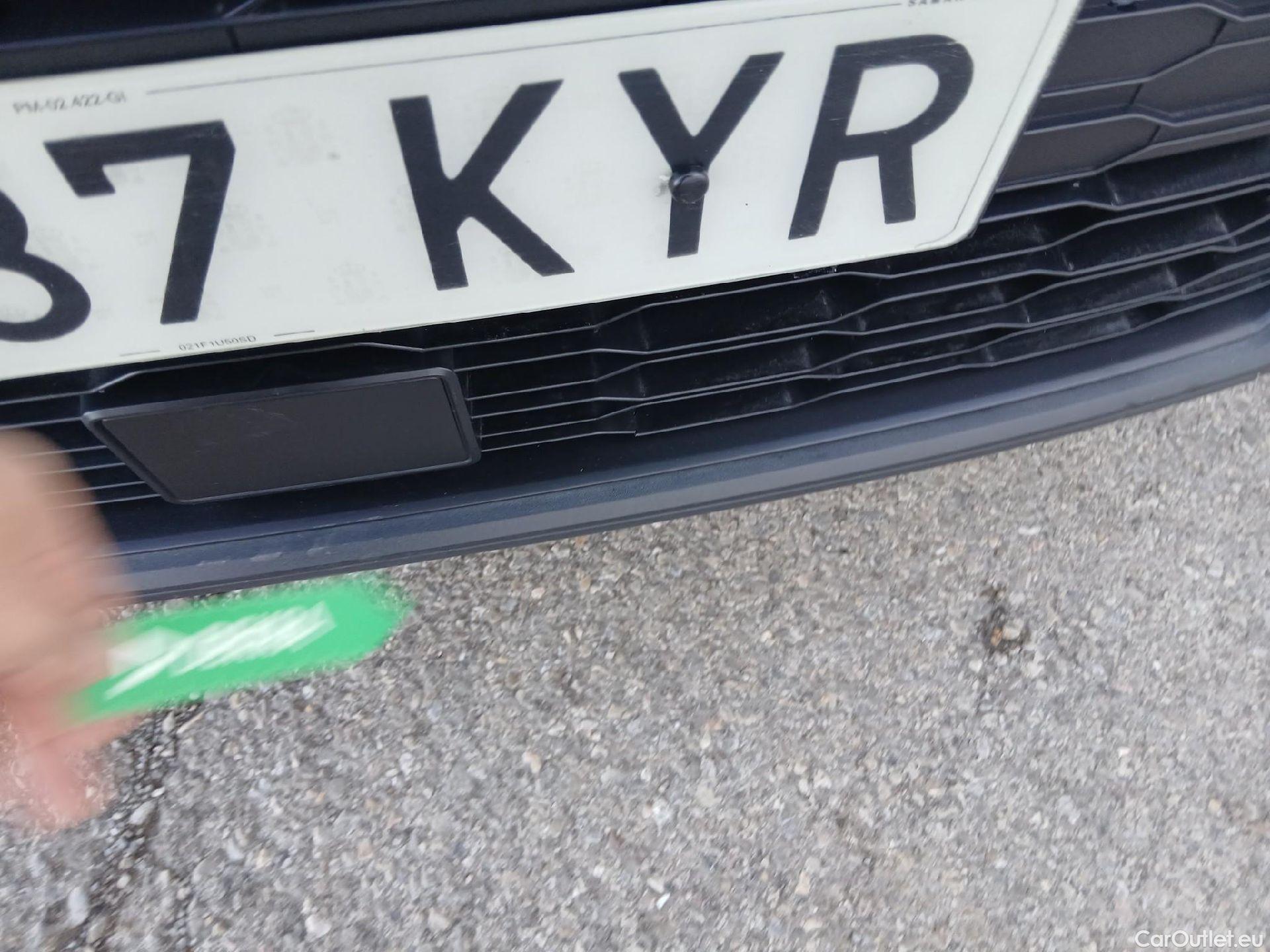  Seat  Arona SEAT  / 2017 / 5P / todoterreno 1.0 TSI 70kW (95CV) Style Edition Eco (CX) #4