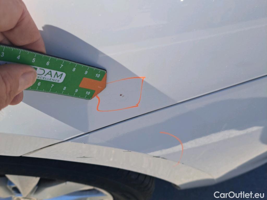  Skoda  KAMIQ SKODA  1.0 TSI 81kW (110CV) DSG Ambition #22