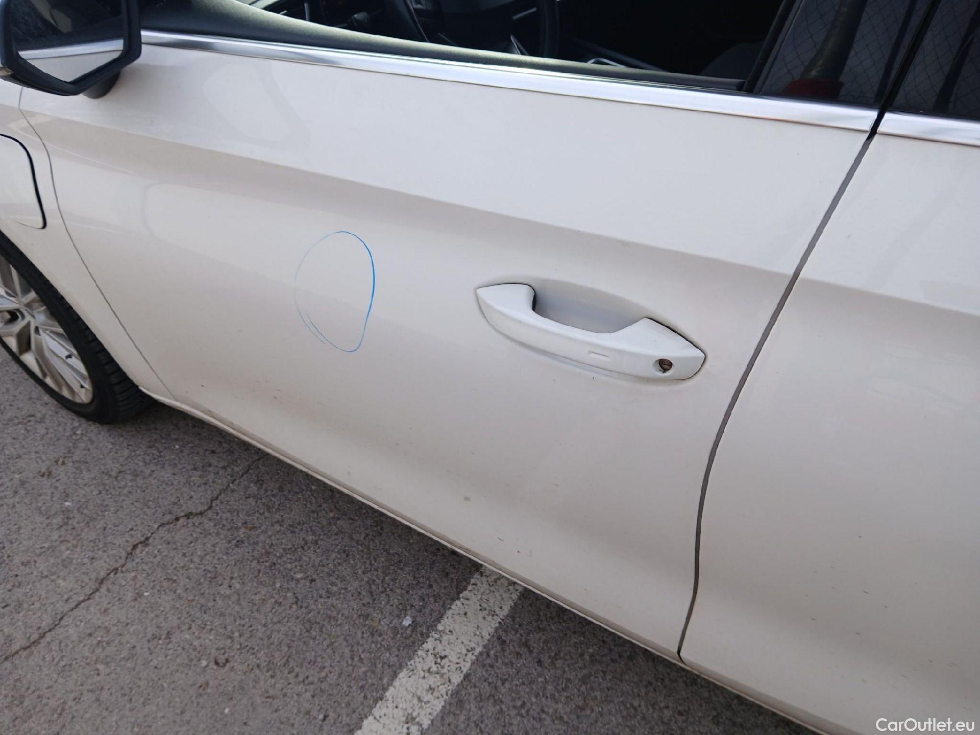  Seat  Leon SEAT Nuevo León / 2020 / 5P / familiar SP 1.4 e-Hybrid DSG S&S Xcellence Go L #21