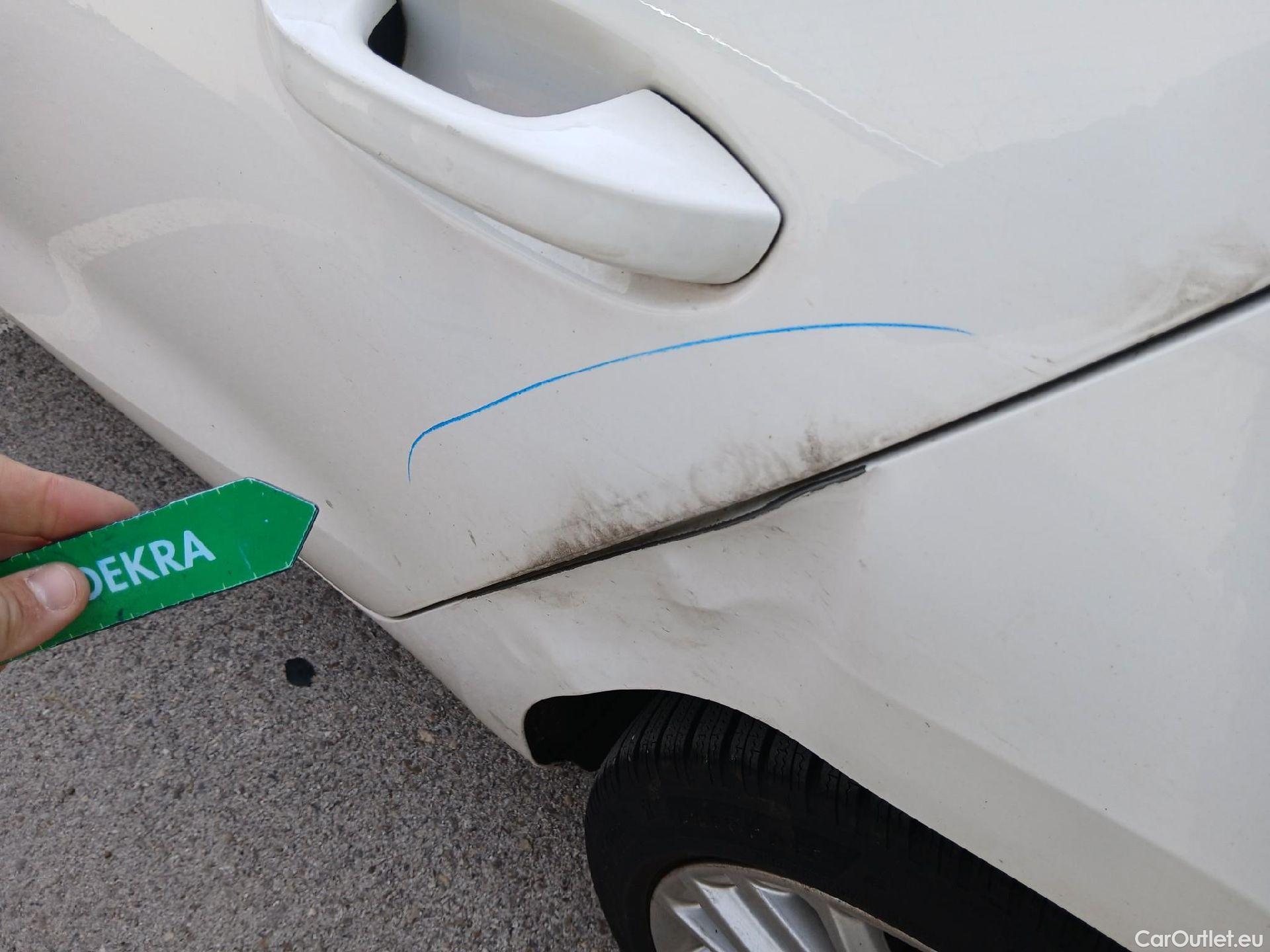  Seat  Leon SEAT Nuevo León / 2020 / 5P / familiar SP 1.4 e-Hybrid DSG S&S Xcellence Go L #23