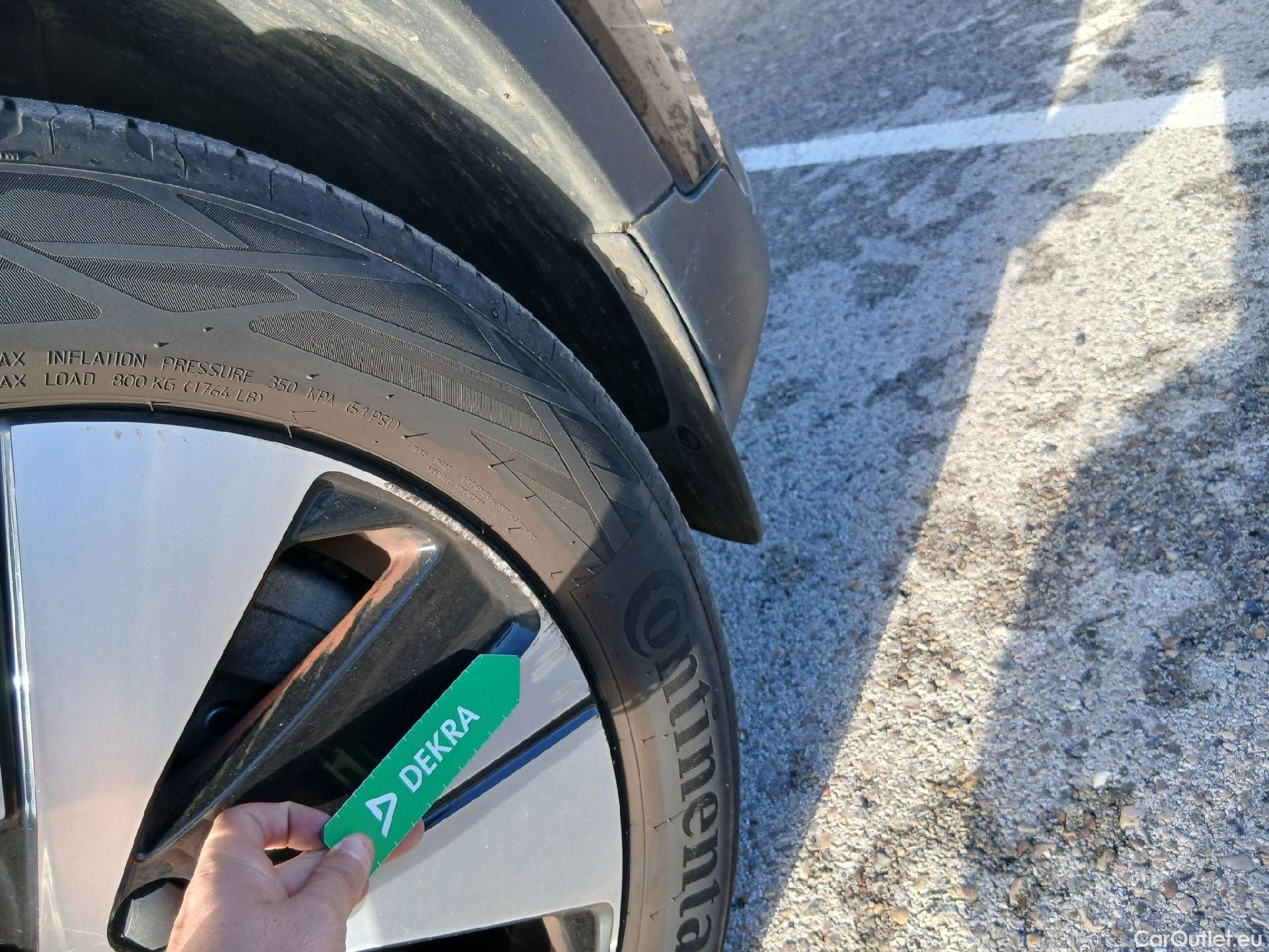  Volvo  XC 40 VOLVO XC40 / 2017 / 5P / todoterreno 1.5 T5 Twin Recharge Inscription Ex Auto #34