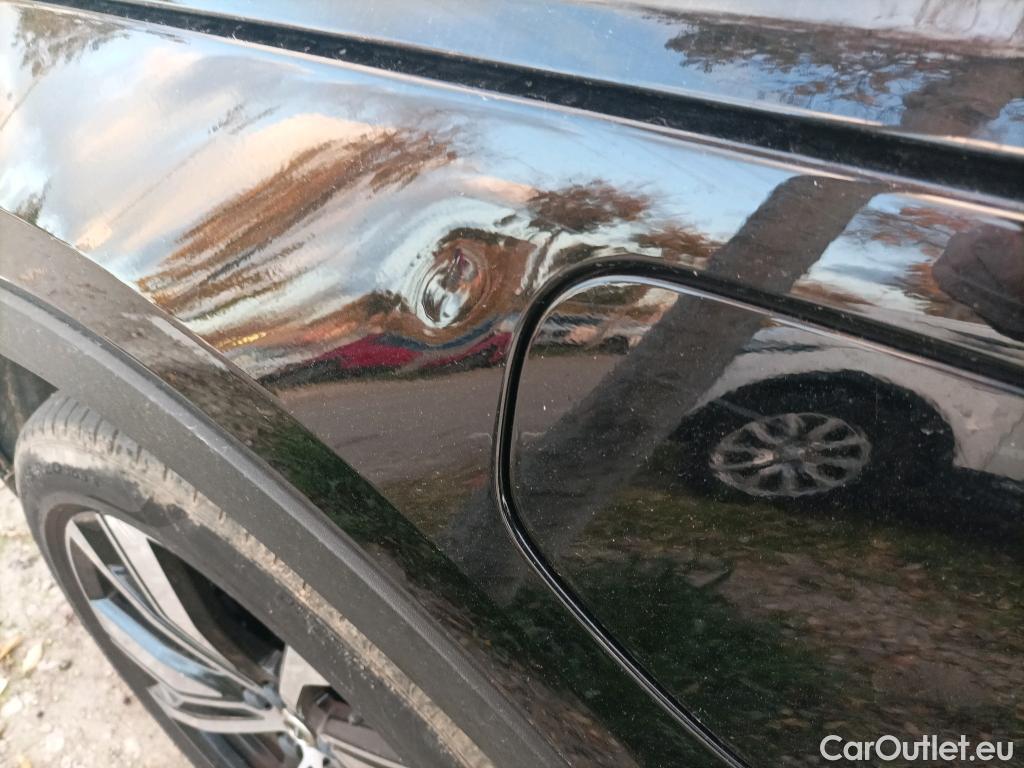  Volvo  XC 40 VOLVO XC40 / 2017 / 5P / todoterreno 1.5 T4 Twin Recharge R-Design Auto #6