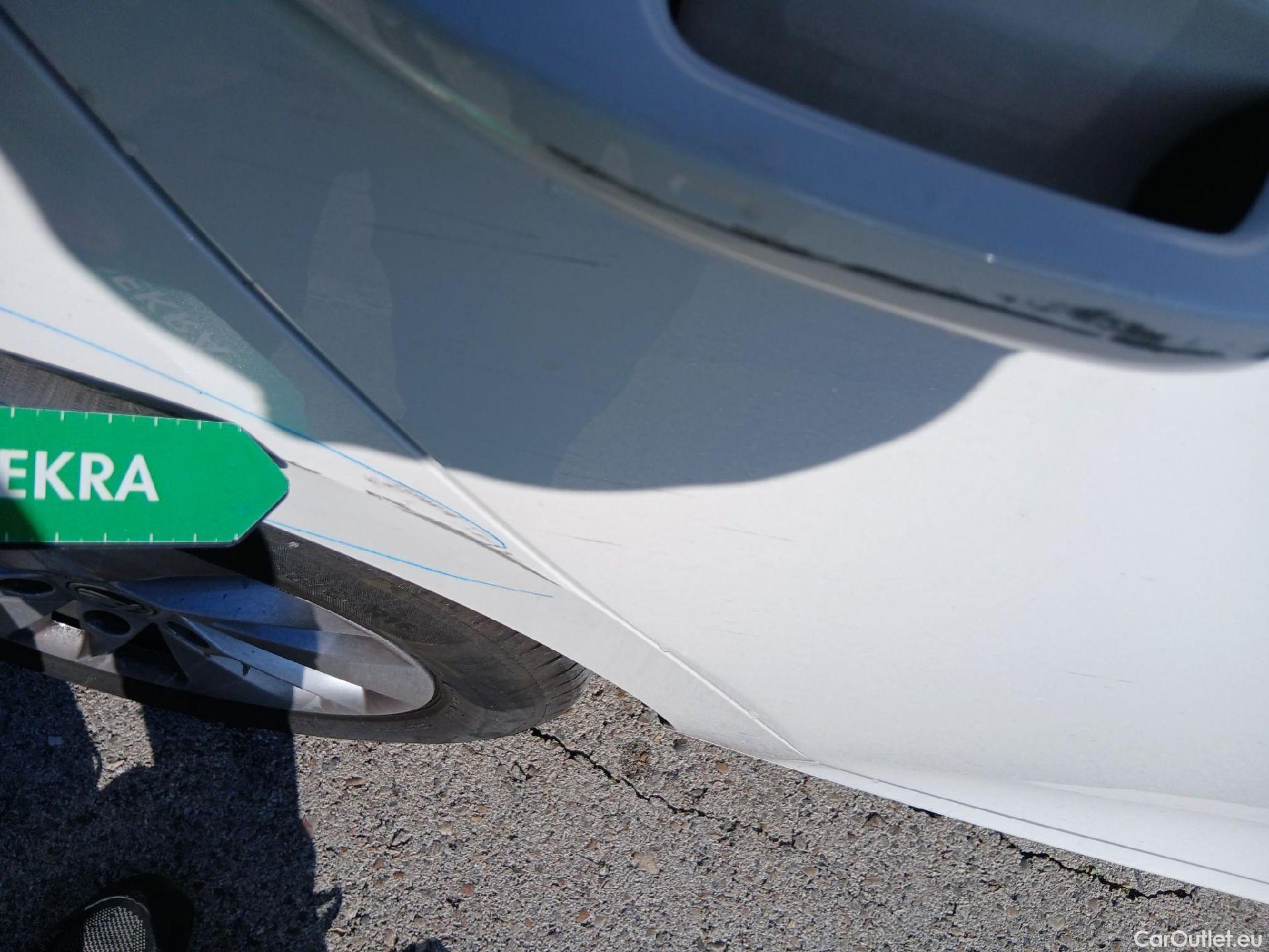  Skoda  Octavia SKODA  / 2020 / 5P / berlina con portón 2.0 TDI 85kW (115 CV) Manual Ambition #25