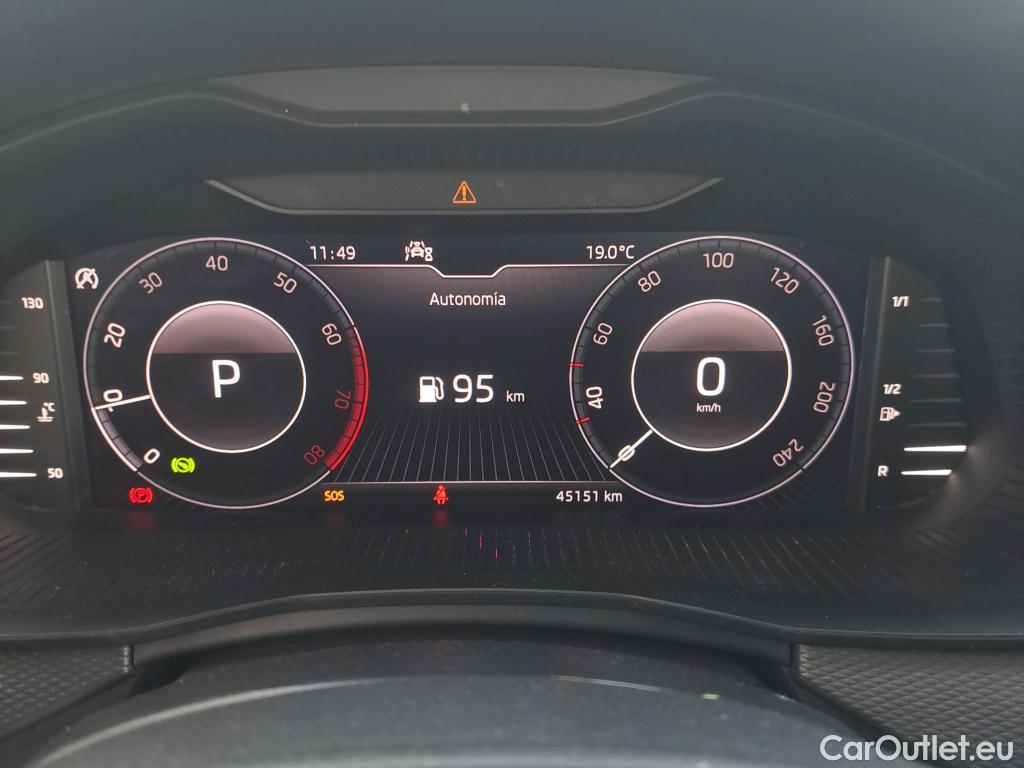  Skoda  KAMIQ SKODA  1.0 TSI 81kW (110CV) DSG Ambition #23