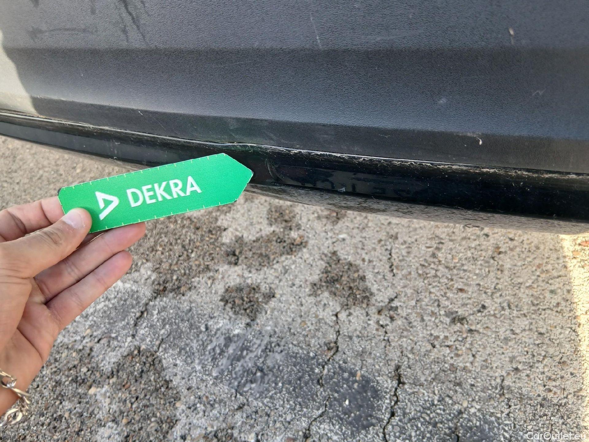  Volvo  XC 40 VOLVO XC40 / 2017 / 5P / todoterreno 1.5 T5 Twin Recharge Inscription Ex Auto #37