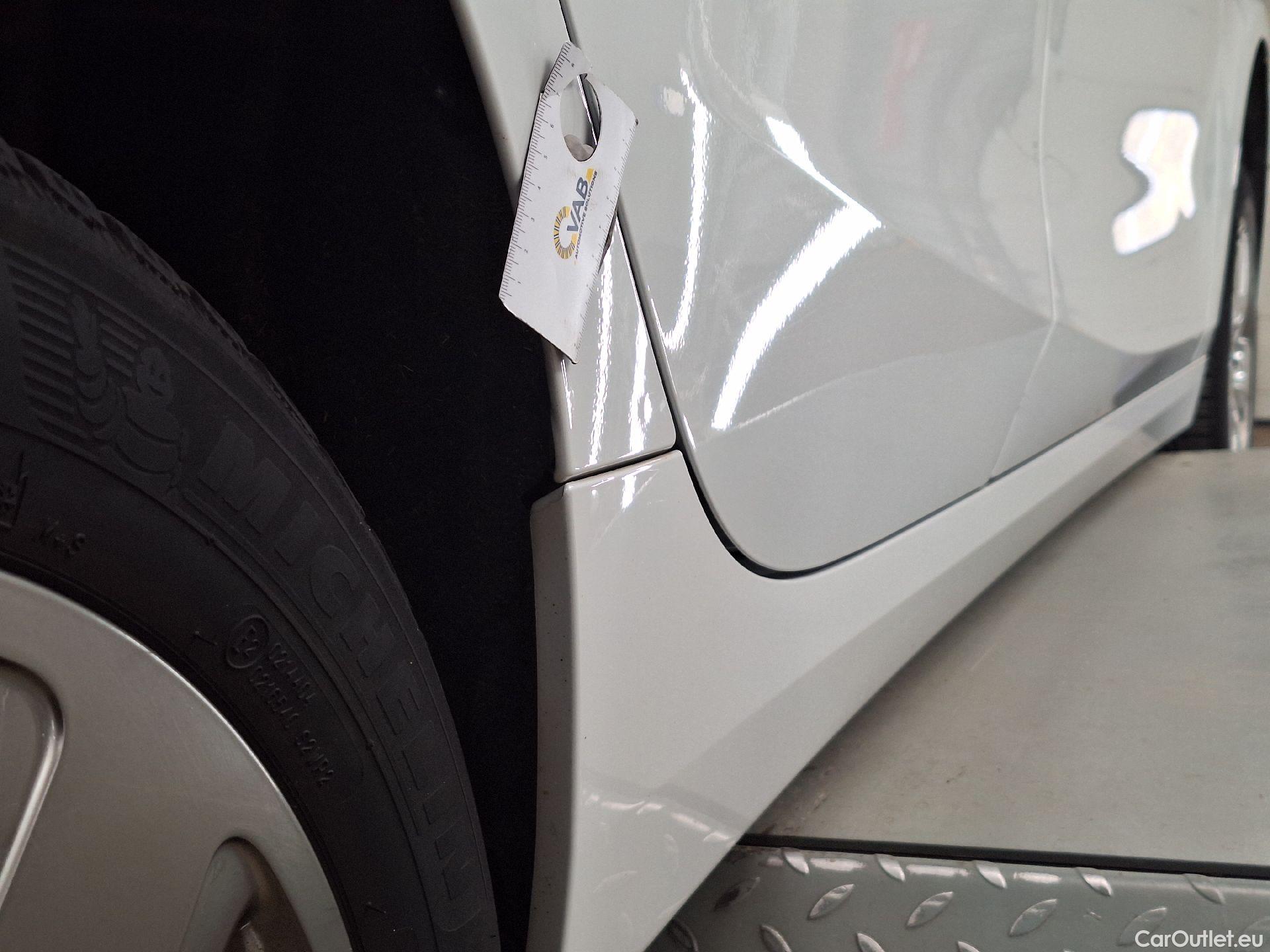  Bmw  Serie 1 BMW, 1-serie '19, BMW 1 Reeks Hatch 116dA (85 kW) 5d #8