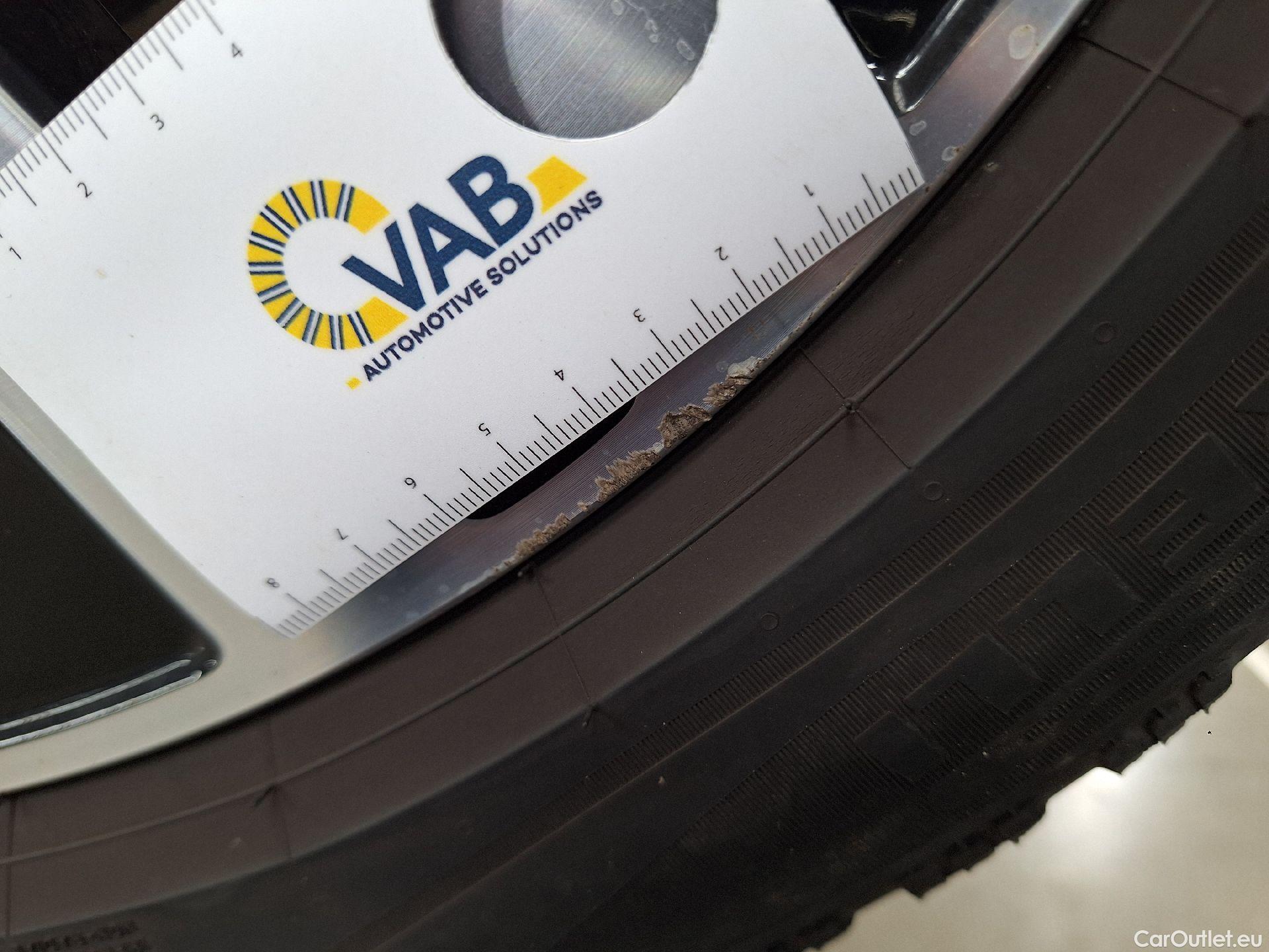  Mercedes  A-Klasse Mercedes, A-Class Berline '18, Mercedes-Benz  Limousine A 180d Business S #26