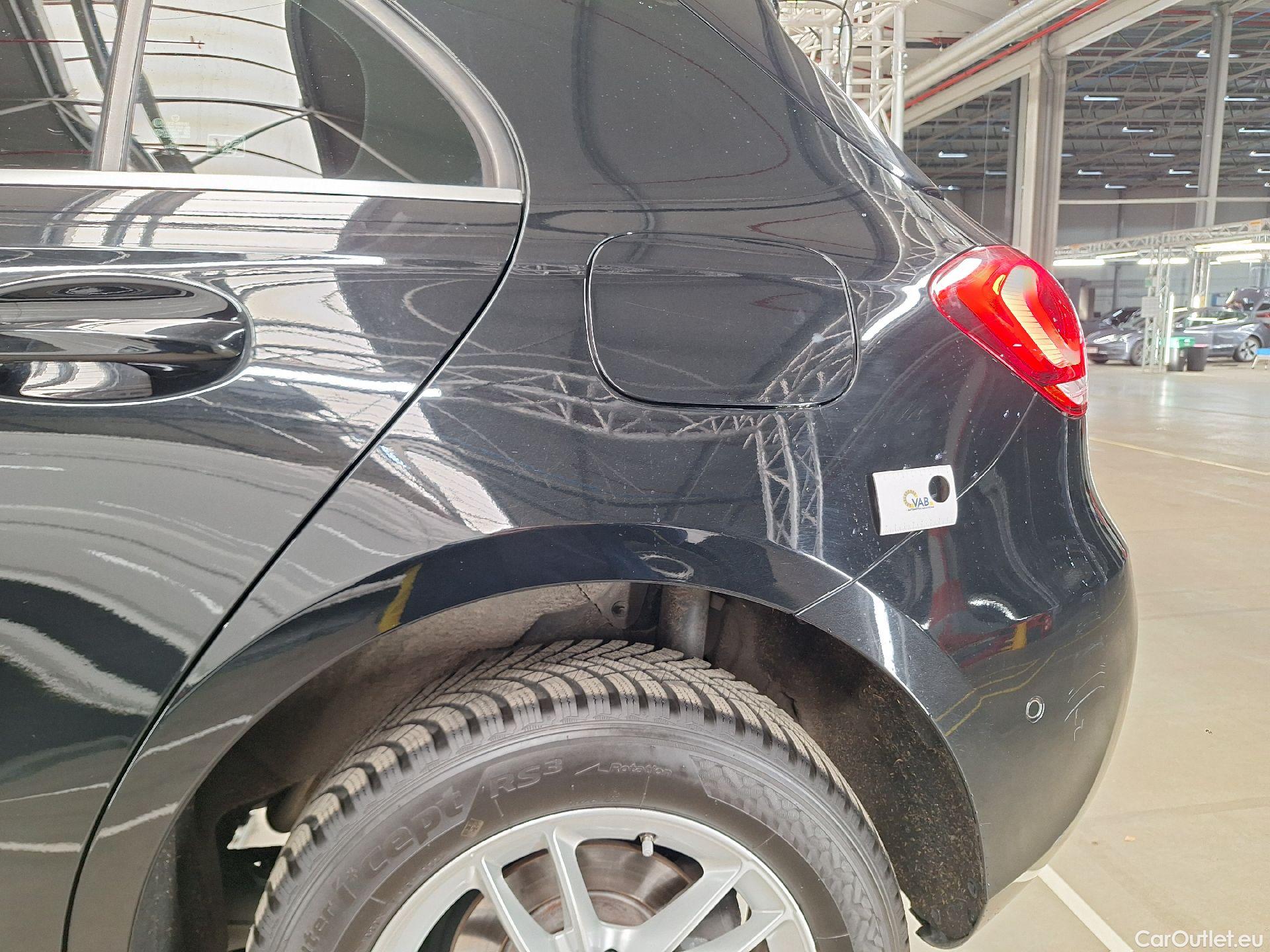  Mercedes  A-Klasse Mercedes, A-Class '18, Mercedes-Benz  A 180 d Business Solution 5 #22