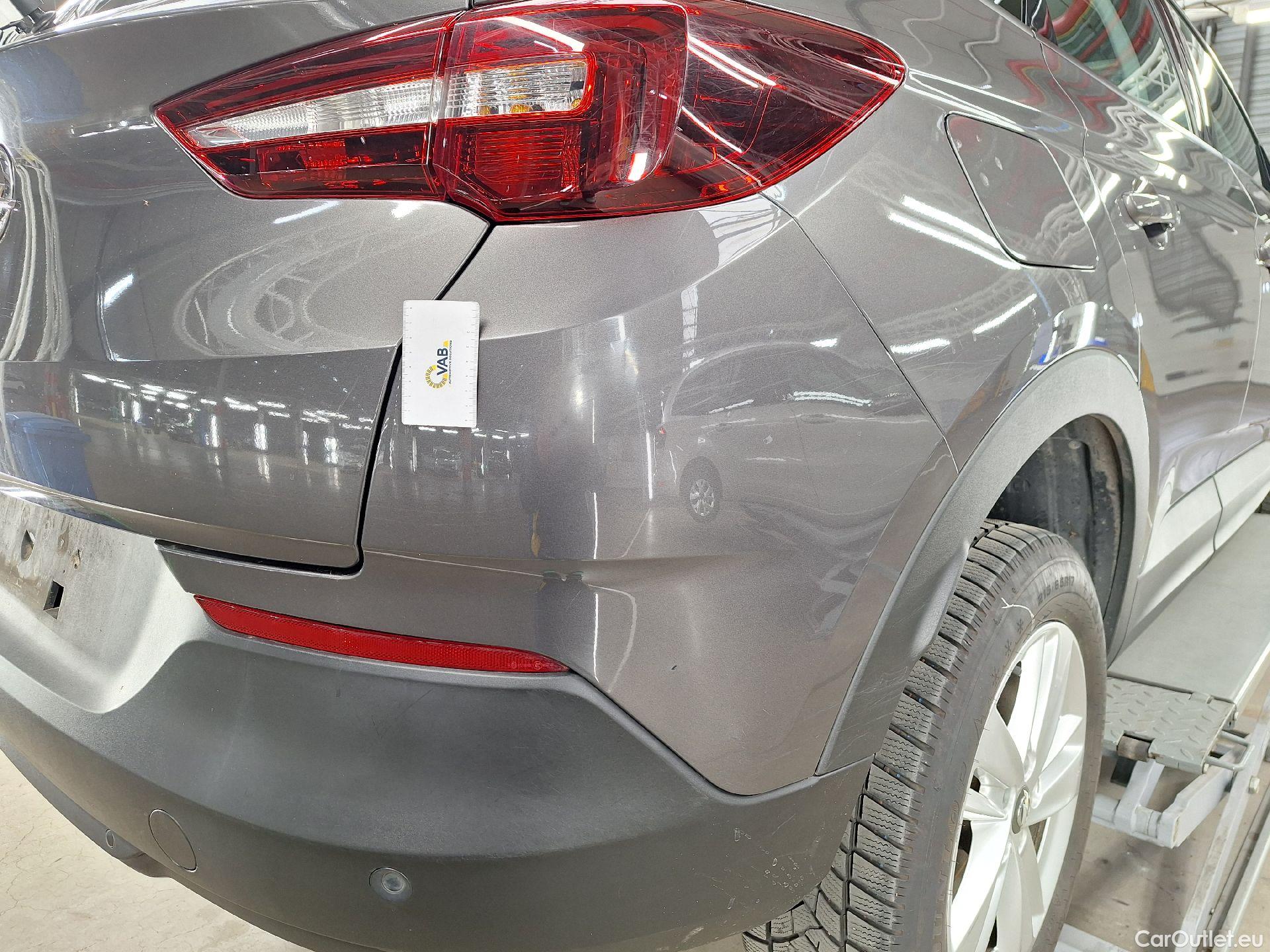  Opel   Grandland X Opel, '17, Opel 1.5 Turbo D D S/S AT8 Edition 5d #12