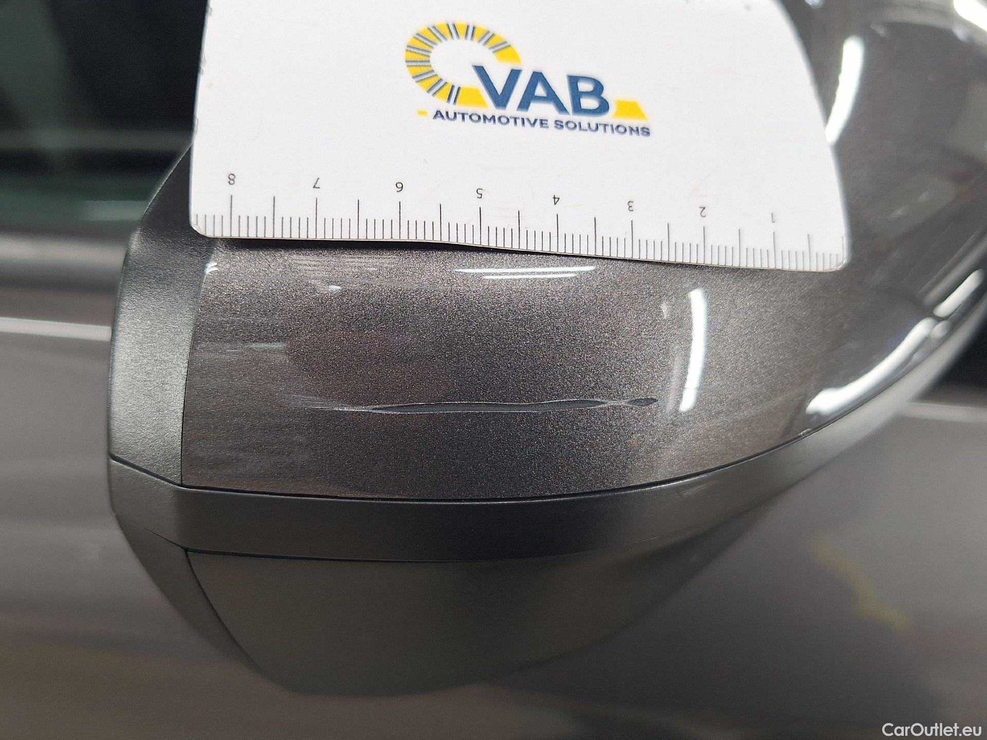  Opel   Grandland X Opel, '17, Opel 1.5 Turbo D D S/S AT8 Edition 5d #35