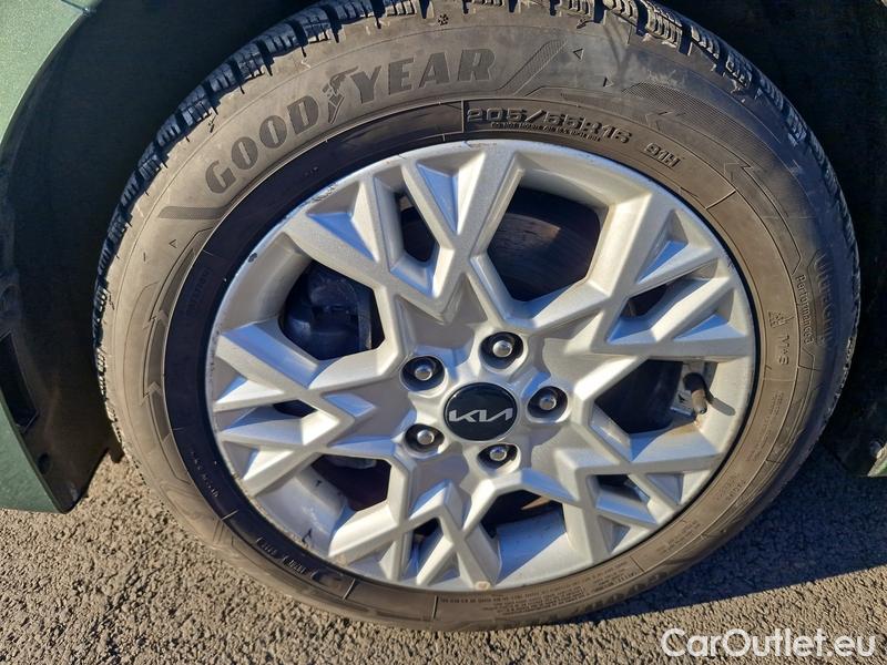  KIA  Cee'd Ceed Sportswagon (2018->) Ceed SW 1.5 T-GDI 118 Spin 5d #2