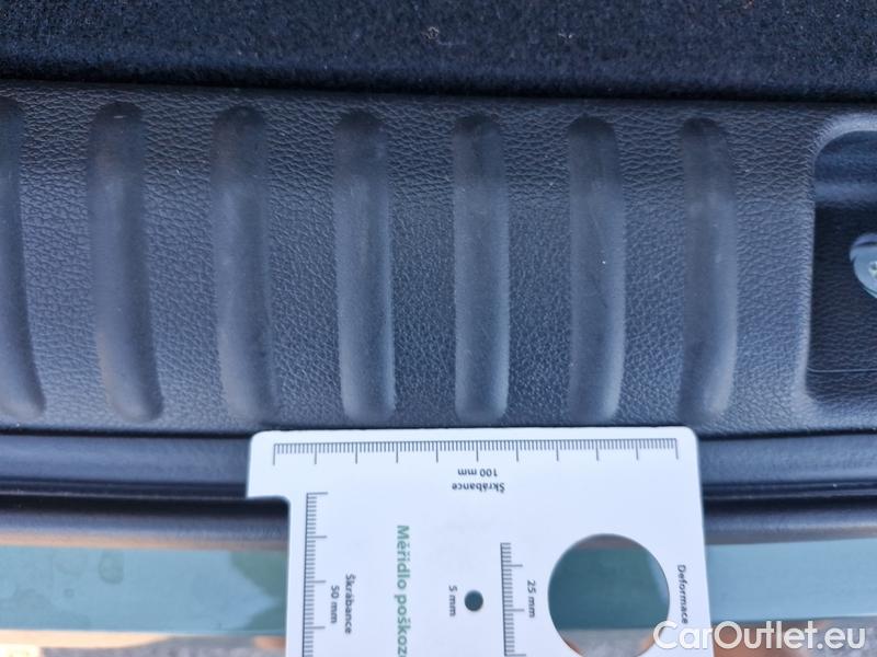  KIA  Cee'd Ceed Sportswagon (2018->) Ceed SW 1.5 T-GDI 118 Spin 5d #13