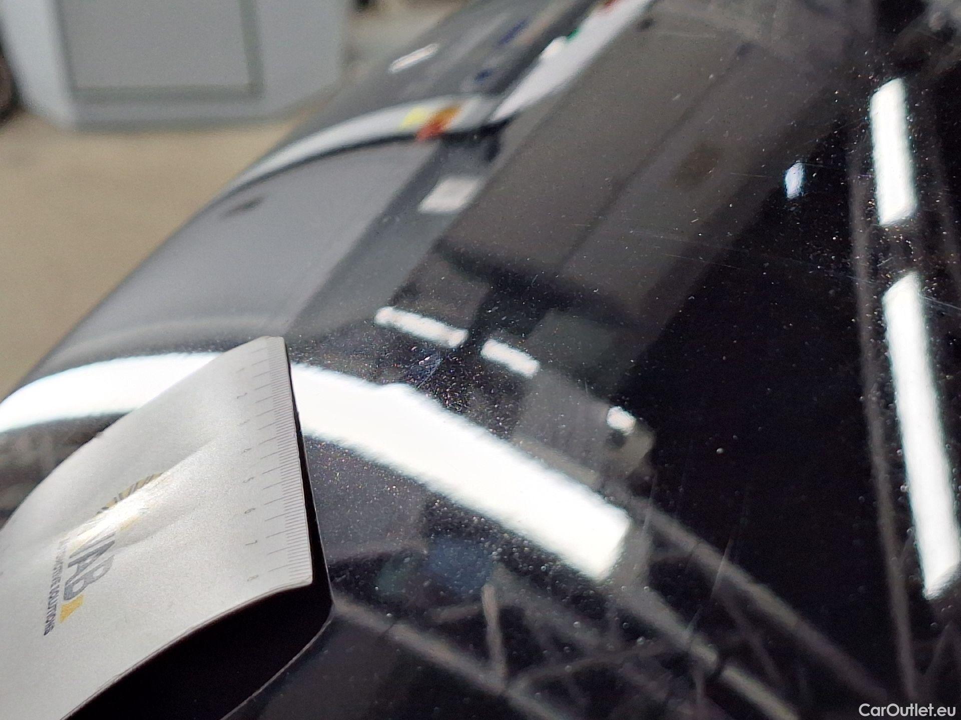  Volvo  XC 40 Volvo, XC40 '17, Volvo XC40 T2 Momentum Core 5d #56