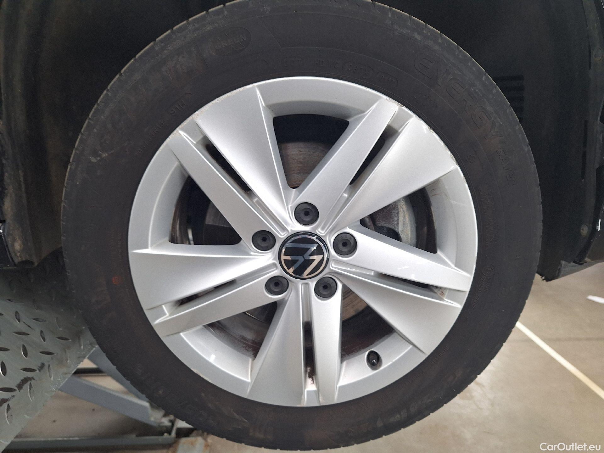  Volkswagen  Golf  VW, VIII '20, Volkswagen VIII 2.0 TDI 85kW Life 5d #21