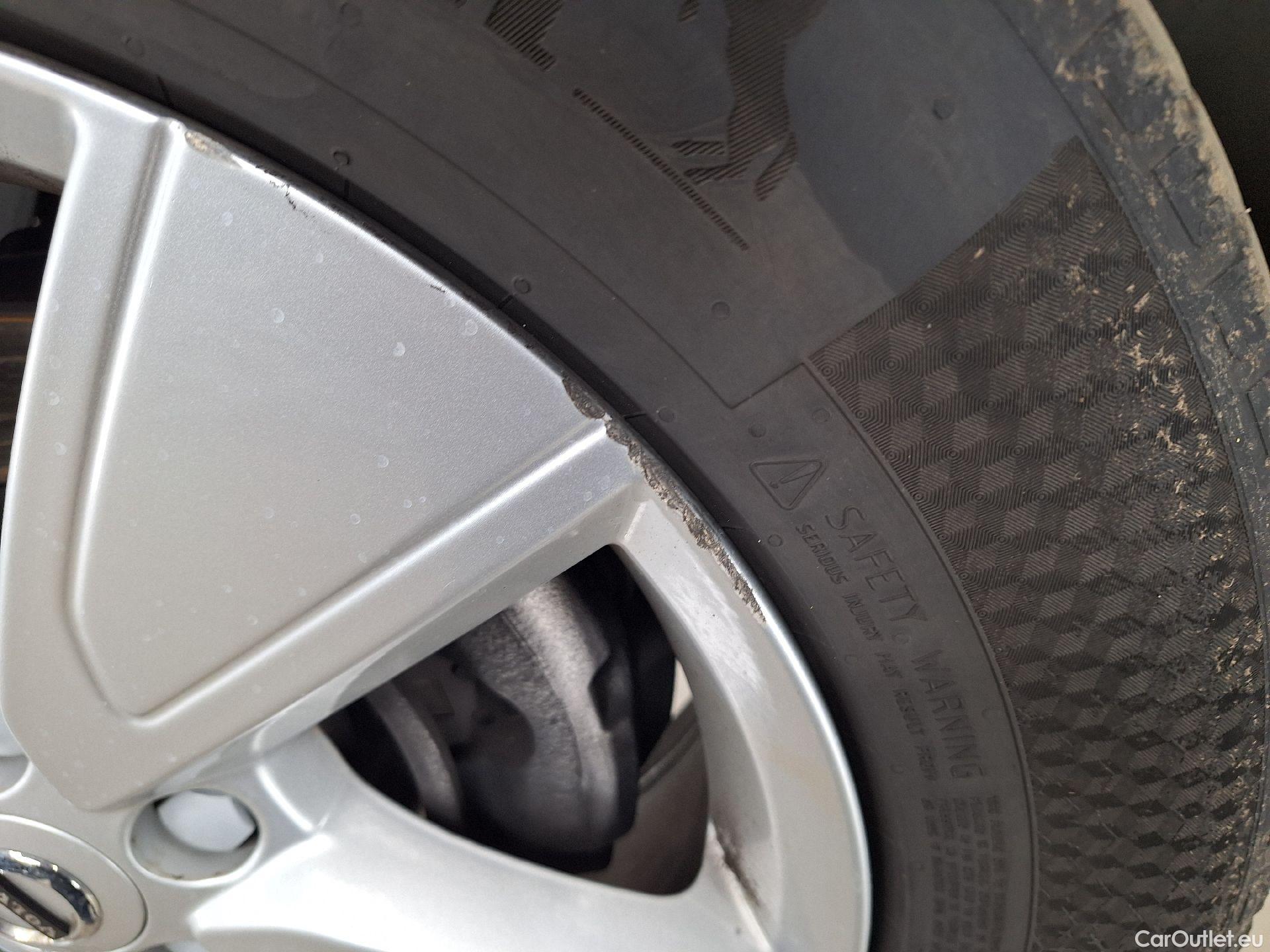  Volvo  XC 40 Volvo, XC40 FL'21, Volvo XC40 T2 Essential Aut. 5d #20