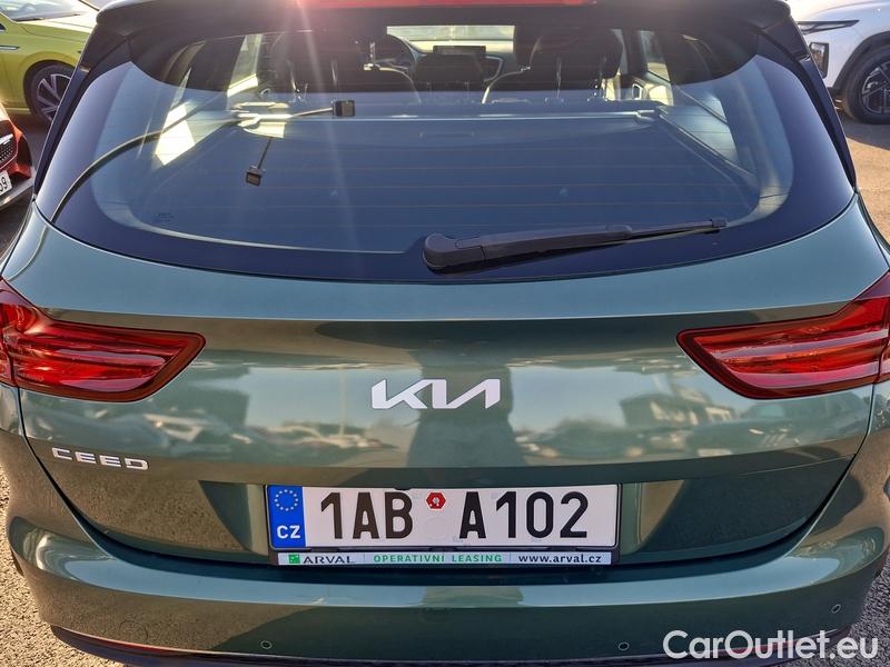  KIA  Cee'd Ceed Sportswagon (2018->) Ceed SW 1.5 T-GDI 118 Spin 5d #11