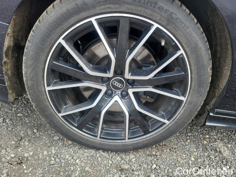 Audi  A8  (4N2/4N8)(10.2017->) S8 4.0 TFSI 420 quattro AT #17