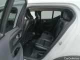  Volvo  XC 40 Volvo XC40 T2 Momentum Pro Aut. 5d #10