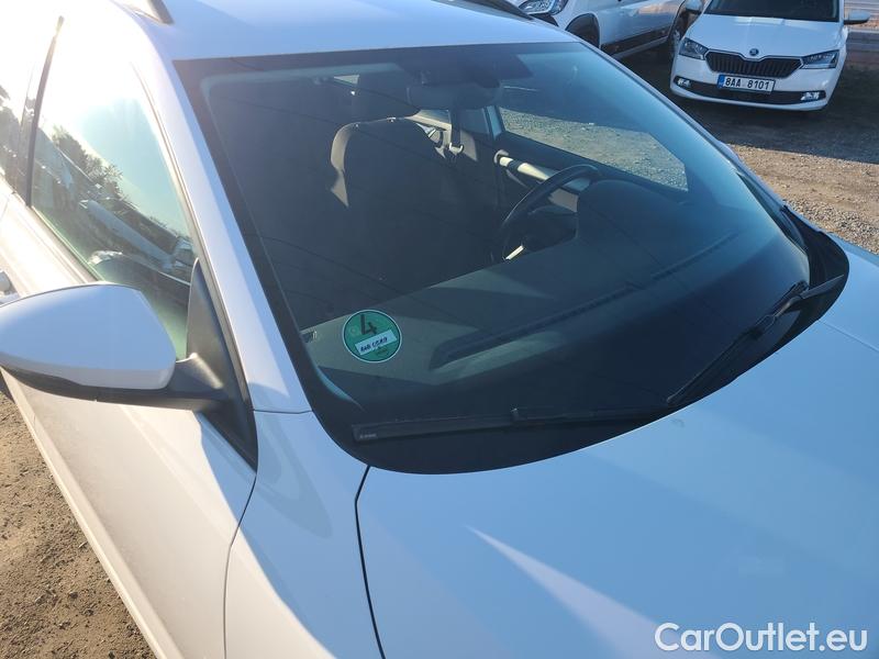  Skoda  Octavia  Combi  (5E5)(03.2017->)  Com 1.6TDI 85 Ambition #8