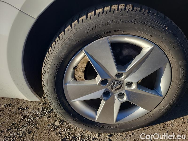  Skoda  Octavia  Combi  (5E5)(03.2017->)  Com 1.6TDI 85 Ambition #19