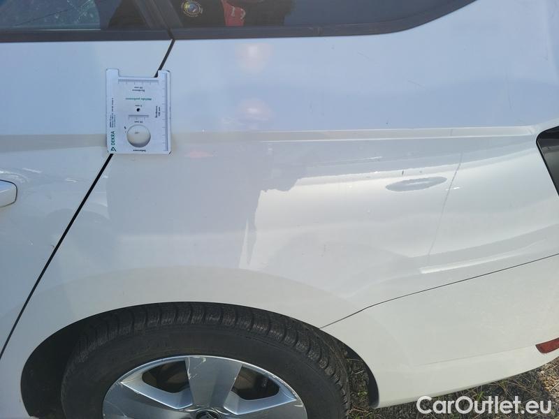  Skoda  Fabia  Combi (2015) Com.1.0TSI 70 Ambition 5d #10