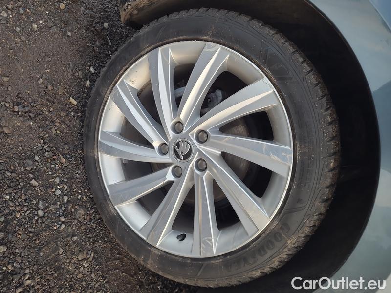  Skoda  Octavia  Lim. (NX3)(2020) Oct. 2.0TDI 110 Style AT 5d #3