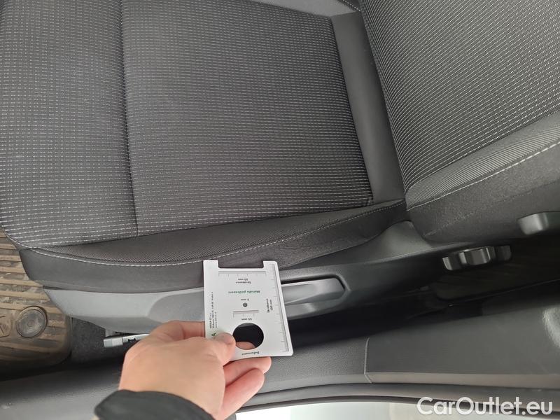  Skoda  Octavia  Combi (NX3)(2020) Oct.C.2.0TDI 110 4x4 Ambit AT #6