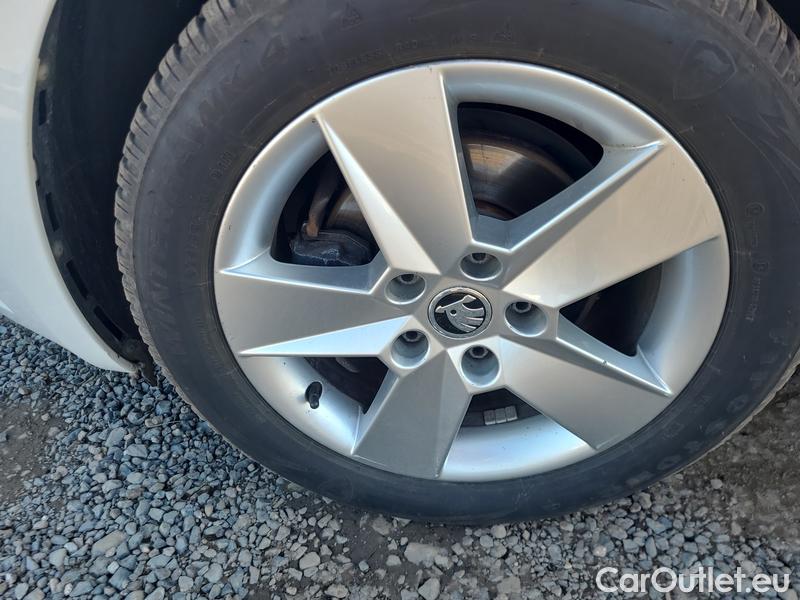  Skoda  Octavia  Combi  (5E5)(03.2017->)  Com 1.6TDI 85 Ambition #1