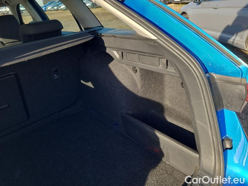  Skoda  Octavia  Combi (NX3)(2020) Oct.Combi 2.0TDI 85 Ambition #10