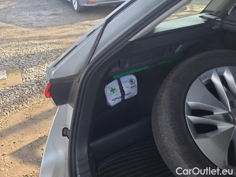  Skoda  Octavia  Combi (NX3)(2020) Oct.C.2.0TDI 110 4x4 Ambit AT #14