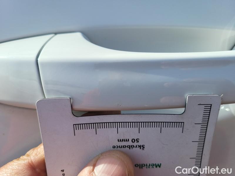  Skoda  Octavia  Combi  (5E5)(03.2017->)  Com TDI 110 Ambition #16