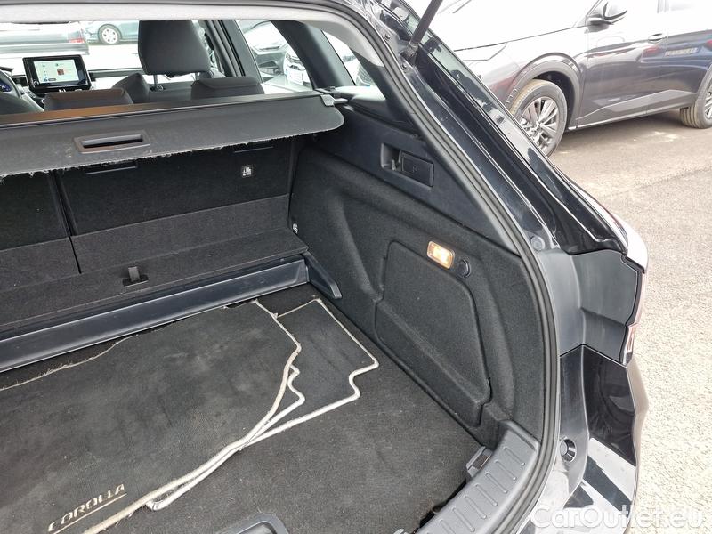  Toyota  Corolla  TouringSports (E21) (2019)  TS 2.0Hyb.Com.T.S.T.AT #25