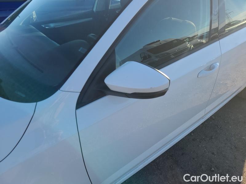  Skoda  Octavia  Combi  (5E5)(03.2017->)  Com 1.6TDI 85 Ambition #10