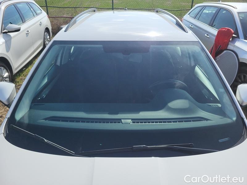  Skoda  Octavia  Combi  (5E5)(03.2017->)  Com TDI 110 Ambition #1