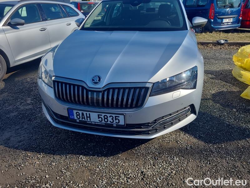  Skoda  Superb  (3V3)(2015) Supe.FL2.0TDI 110 Style #5