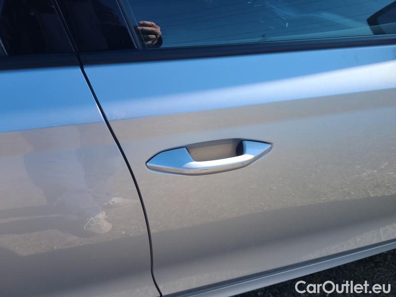  Skoda  Octavia  Combi (NX3)(2020) Oct.C.2.0TDI 110 4x4 Ambit AT #20