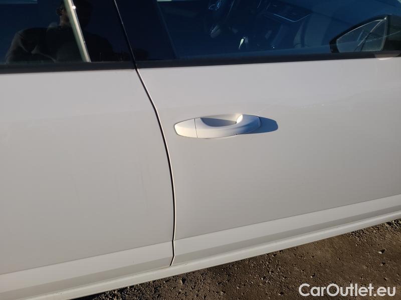  Skoda  Octavia  Combi  (5E5)(03.2017->)  Com 1.6TDI 85 Ambition #21