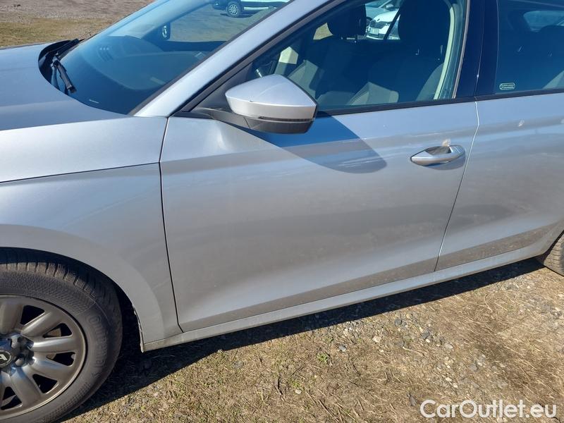  Skoda  Octavia  Combi (NX3)(2020) Oct.C.2.0TDI 110 4x4 Ambit AT #18