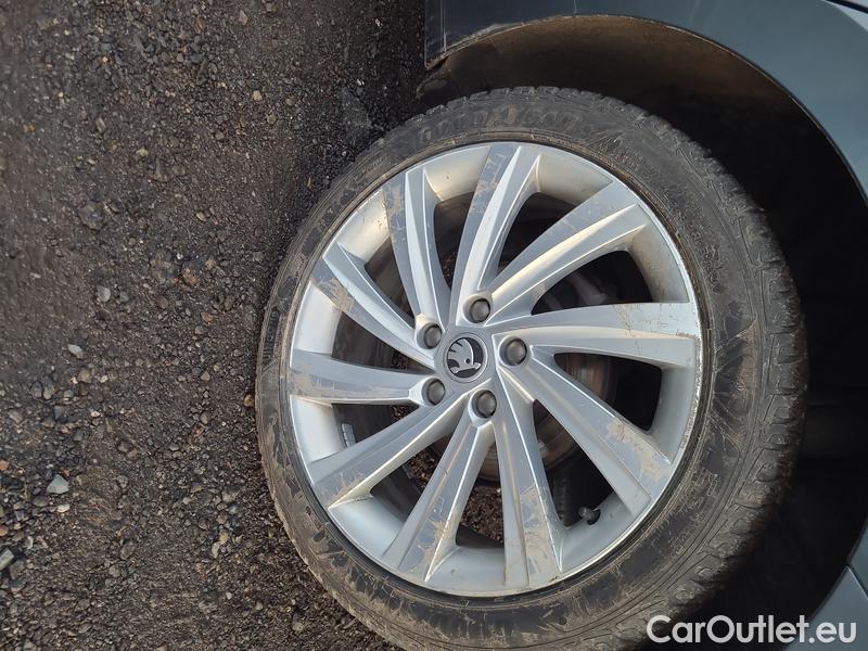  Skoda  Octavia  Lim. (NX3)(2020) Oct. 2.0TDI 110 Style AT 5d #10