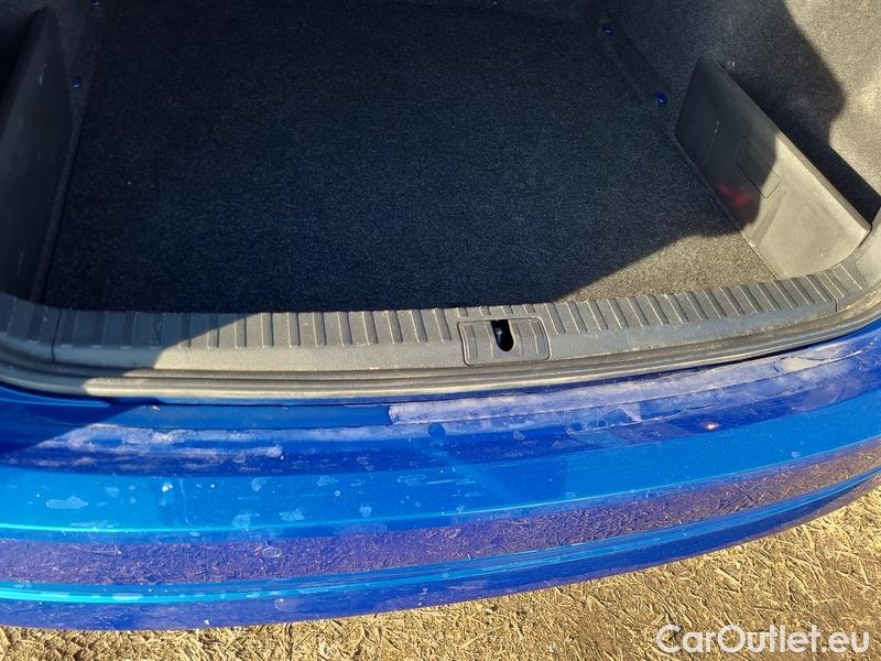  Skoda  Octavia  Combi (NX3)(2020) Oct.Combi 2.0TDI 85 Ambition #9